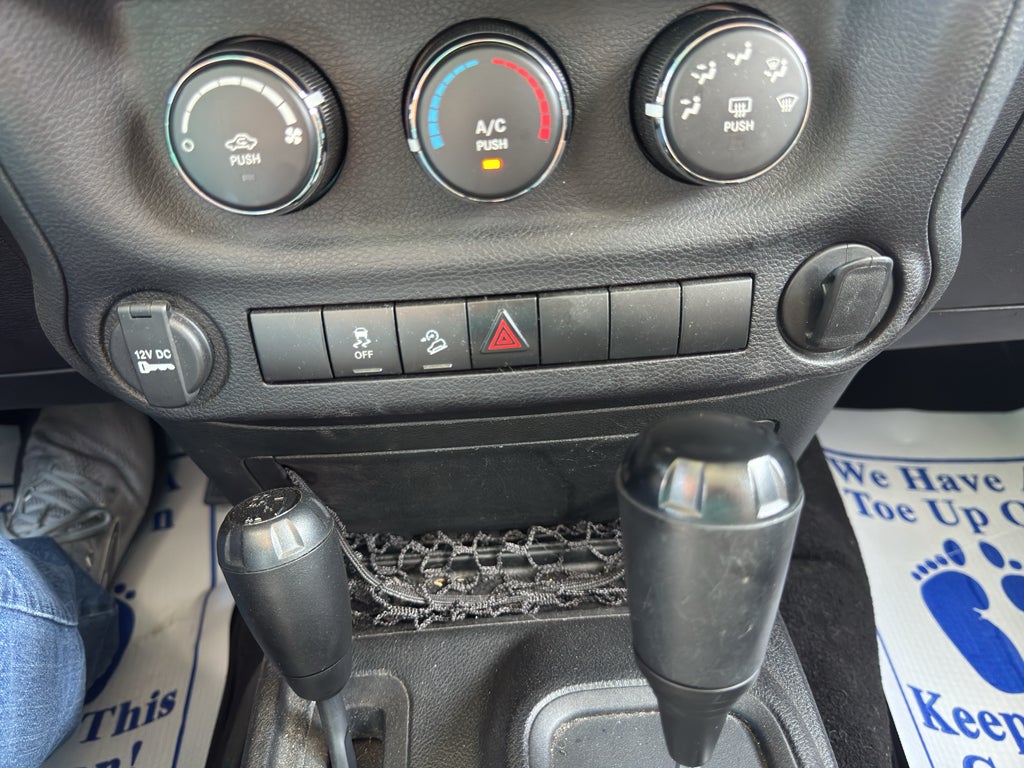 2016 Jeep Wrangler Sport