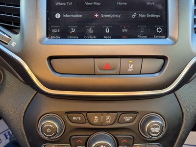 2022 Jeep Cherokee Trailhawk