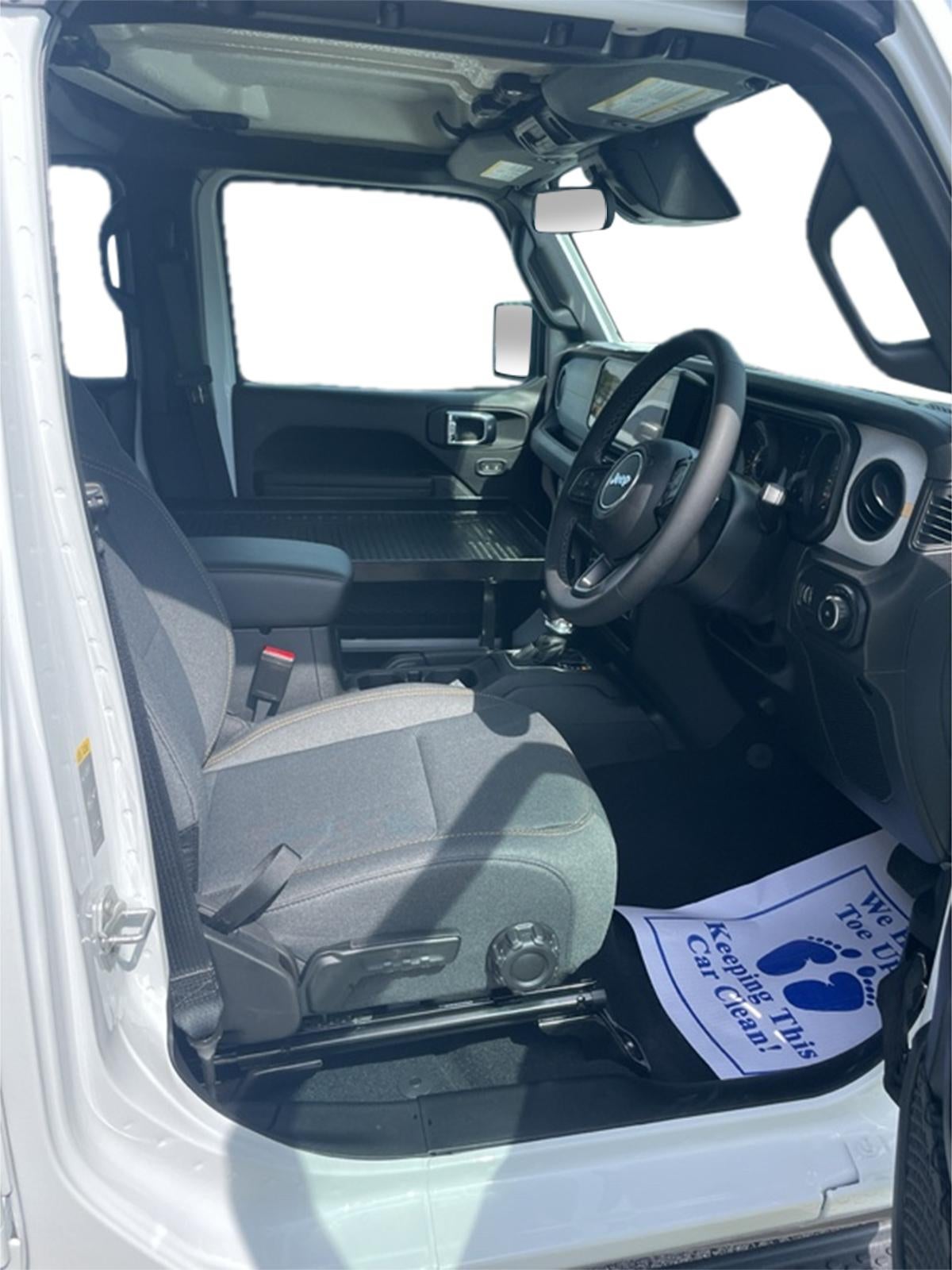 2026 Jeep Wrangler RIGHT HAND DRIVE