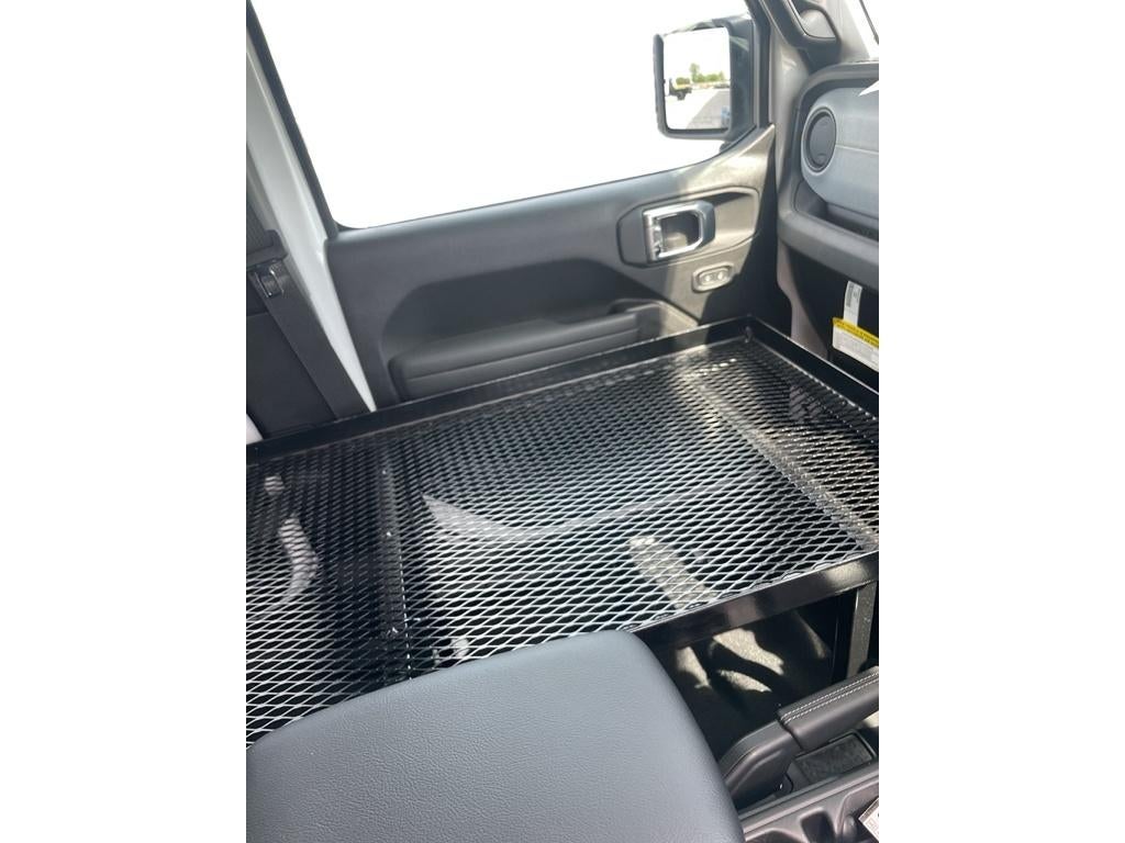 2026 Jeep Wrangler RIGHT HAND DRIVE