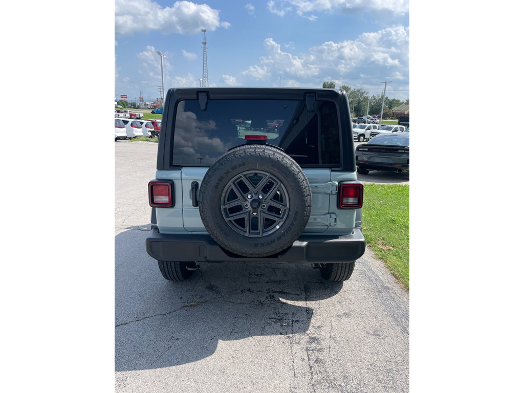 2026 Jeep Wrangler RIGHT HAND DRIVE