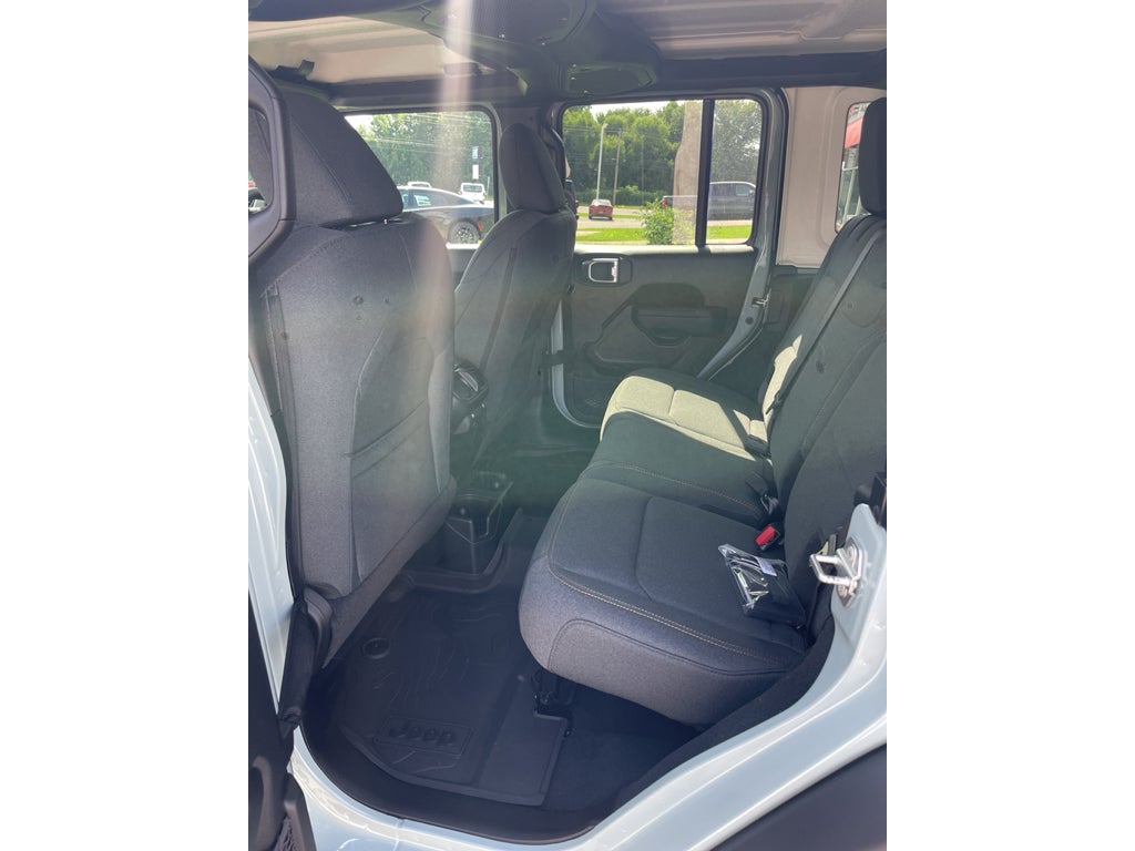 2026 Jeep Wrangler RIGHT HAND DRIVE