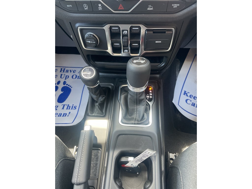 2026 Jeep Wrangler RIGHT HAND DRIVE