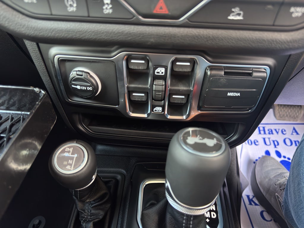 2026 Jeep Wrangler RIGHT HAND DRIVE