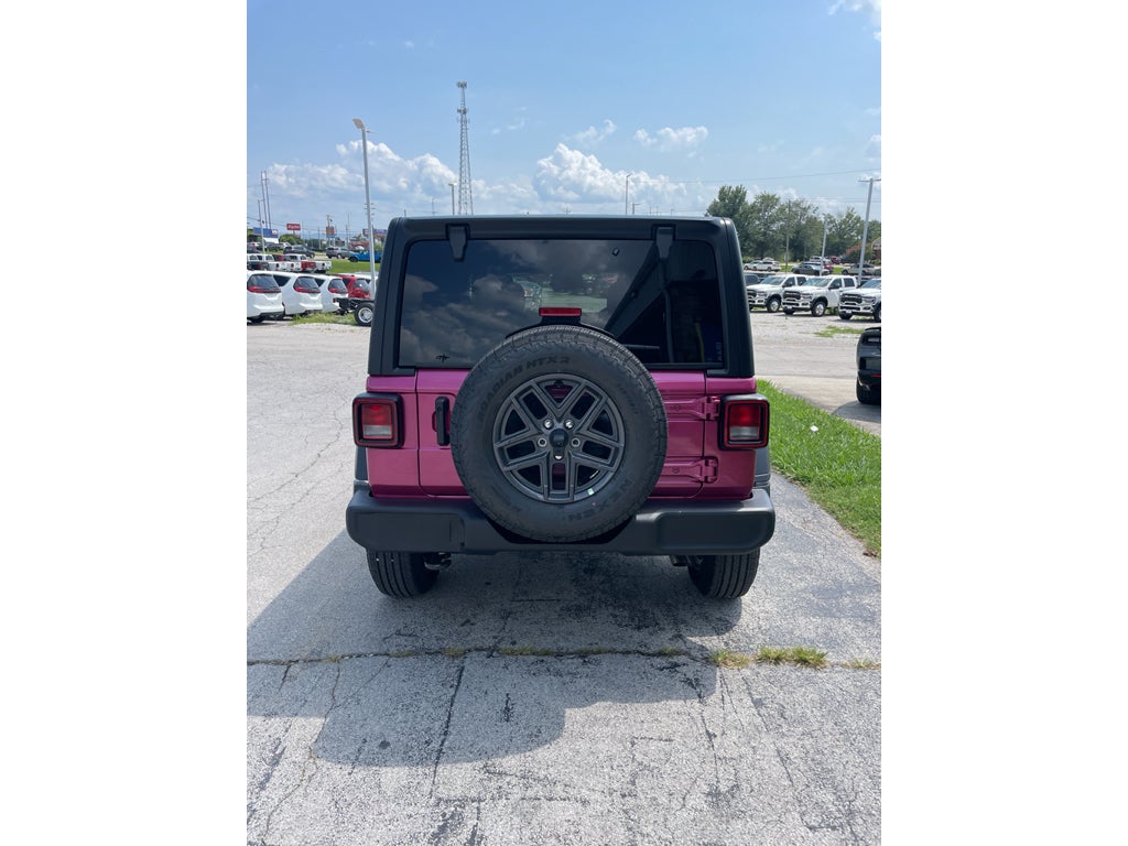 2026 Jeep Wrangler RIGHT HAND DRIVE