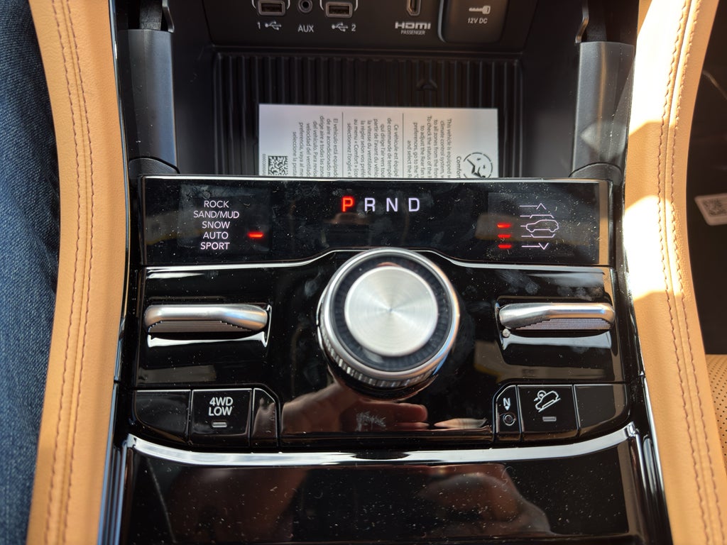 2026 Jeep Grand Cherokee Summit