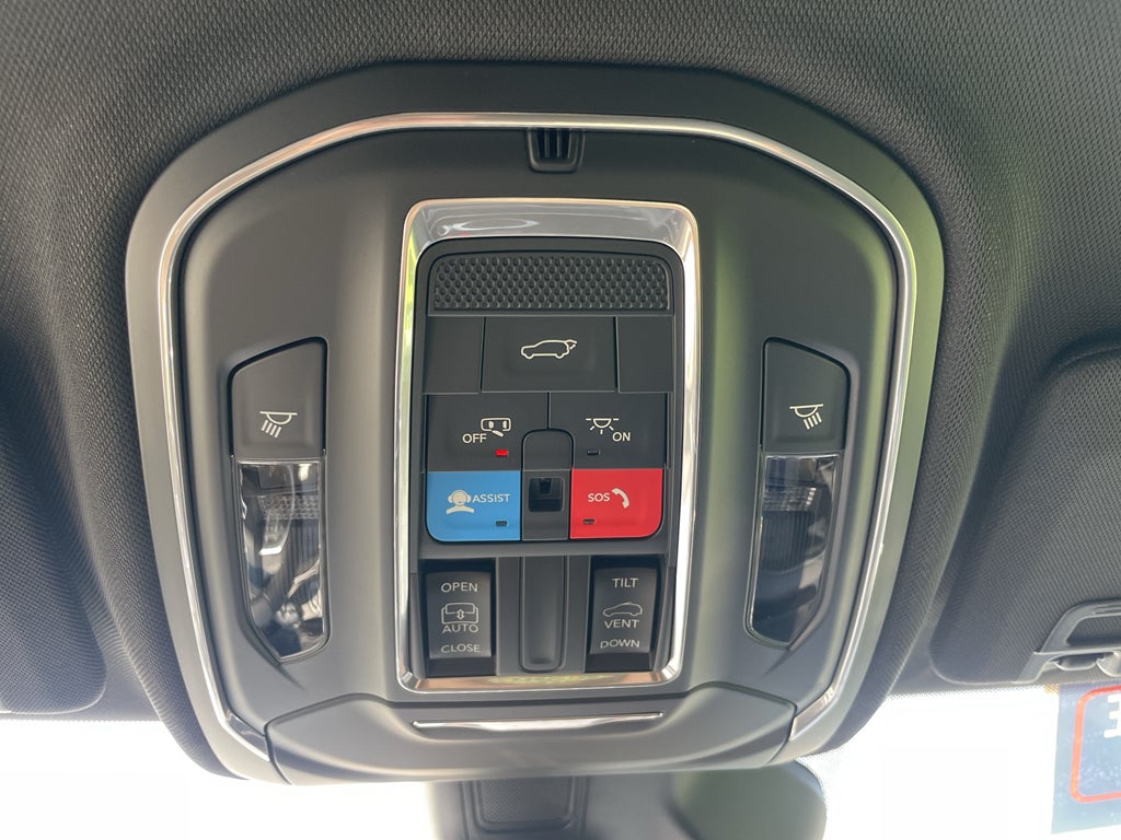 2026 Jeep Grand Cherokee Laredo X