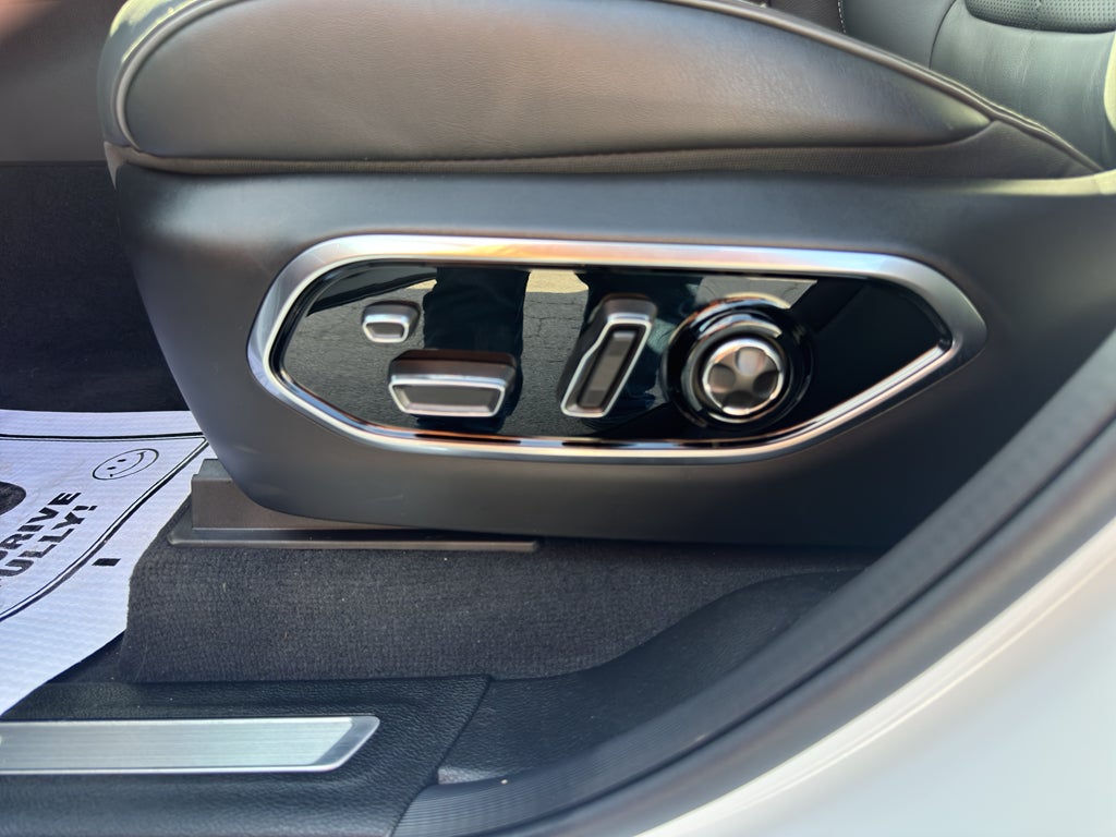 2025 Jeep Grand Cherokee Overland