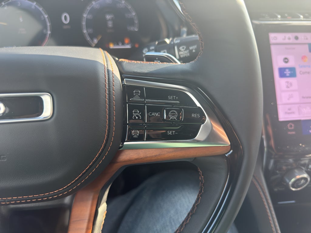 2025 Jeep Grand Cherokee Summit Reserve