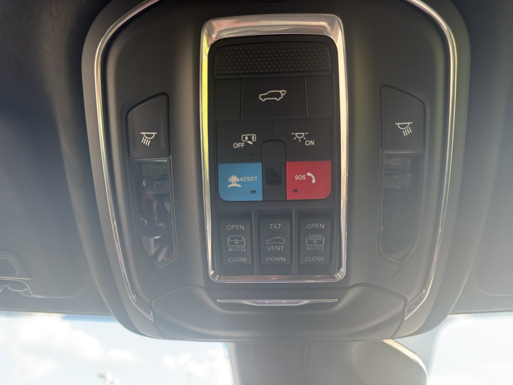 2025 Jeep Grand Cherokee Summit Reserve