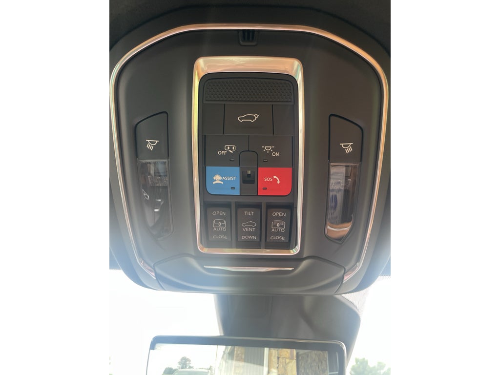 2026 Jeep Grand Cherokee Summit