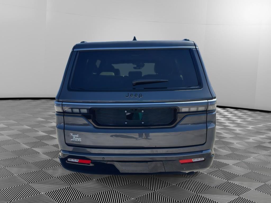 2026 Jeep Grand Wagoneer Base