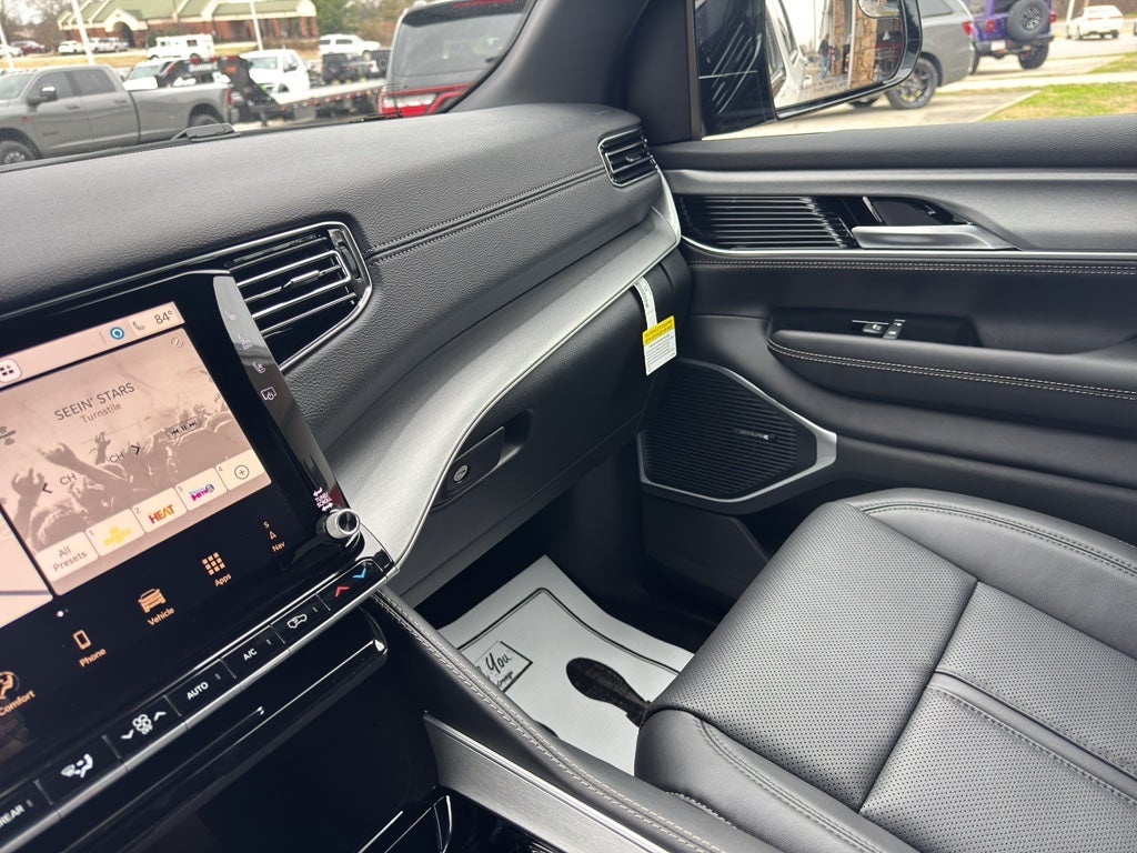 2025 Jeep Wagoneer Series II