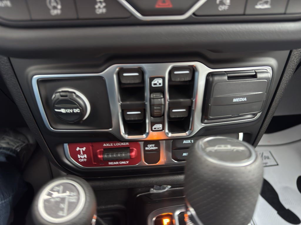 2026 Jeep Gladiator Mojave X