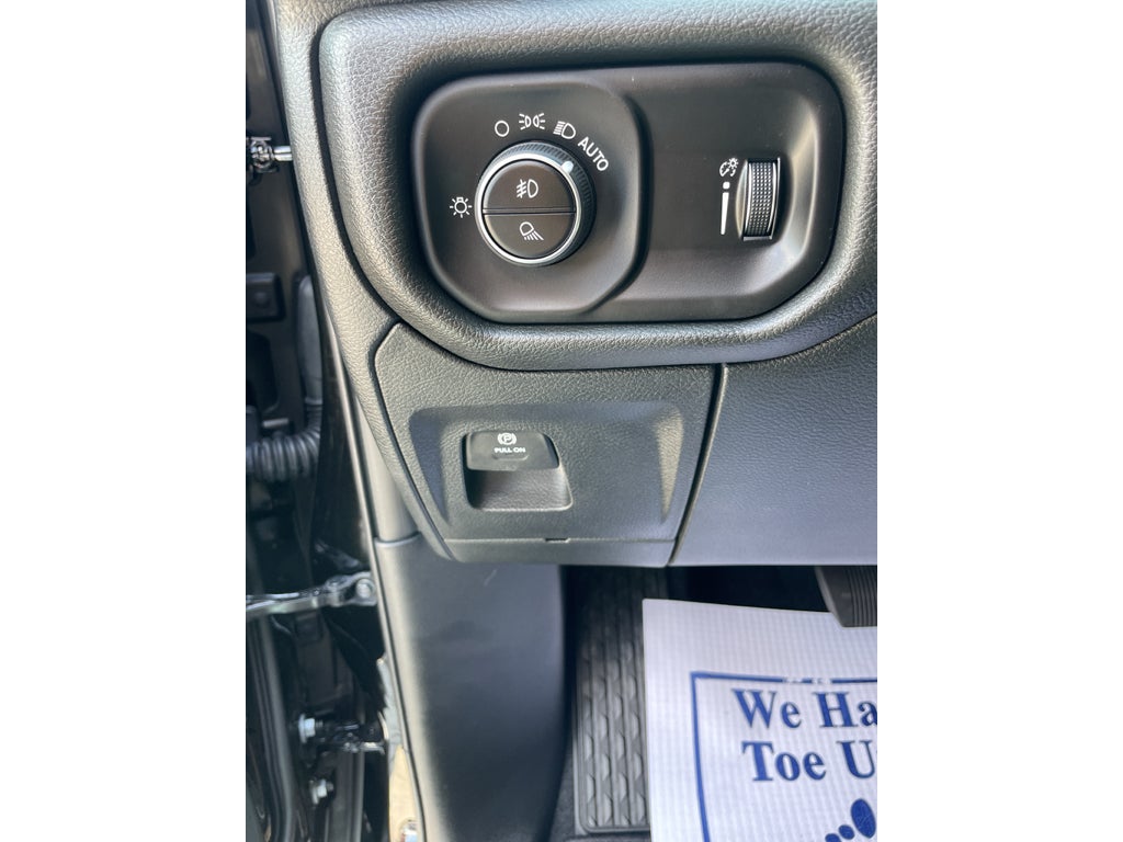 2026 RAM 1500 Express