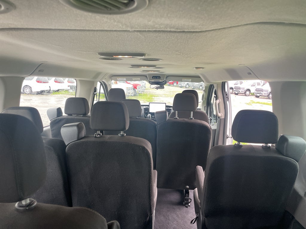 2024 Ford Transit Wagon XLT