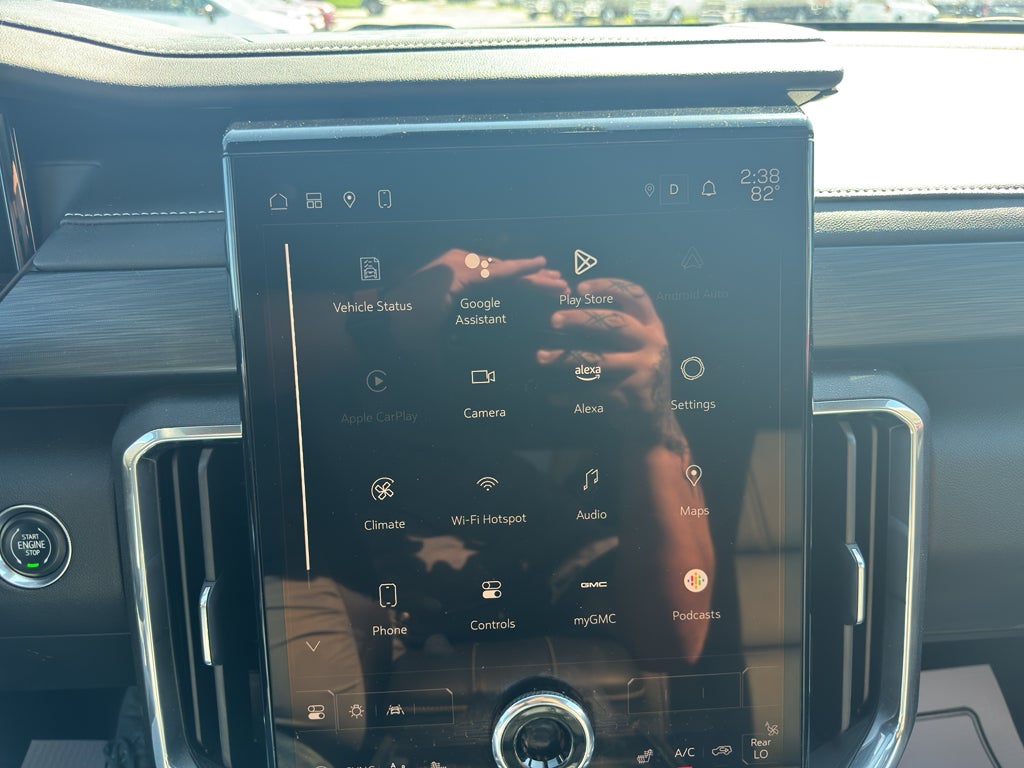 2024 GMC Acadia FWD Elevation