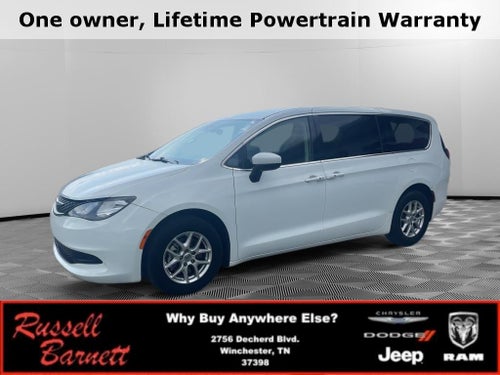 2023 Chrysler Voyager LX