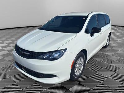 2026 Chrysler Voyager LX