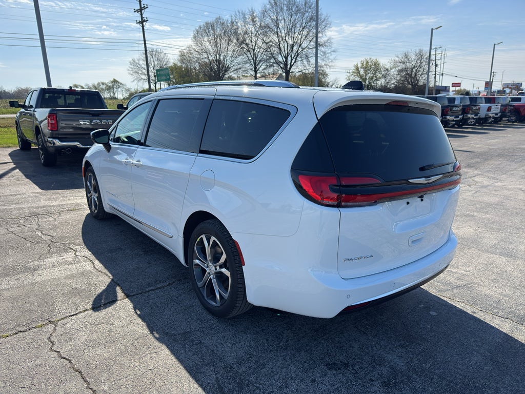 2026 Chrysler Pacifica Pinnacle
