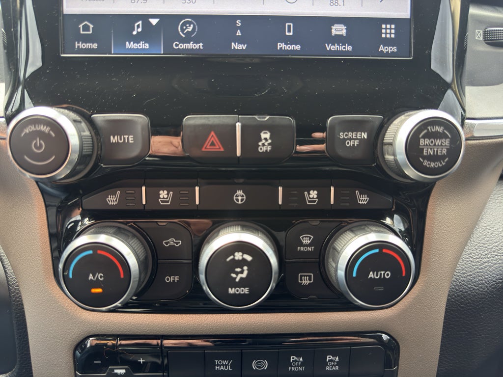 2022 RAM 3500 Laramie