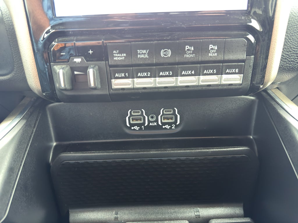 2024 RAM 3500 Laramie