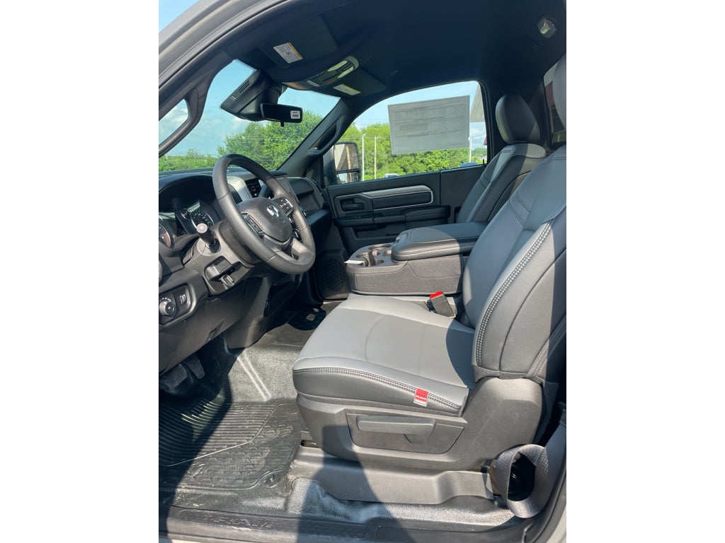 2026 RAM Ram 3500 Chassis Cab Tradesman