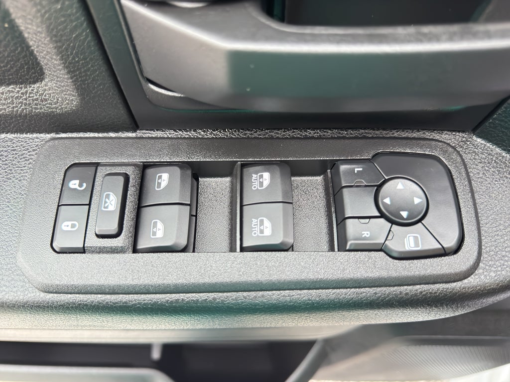 2025 RAM Ram 3500 Chassis Cab Tradesman