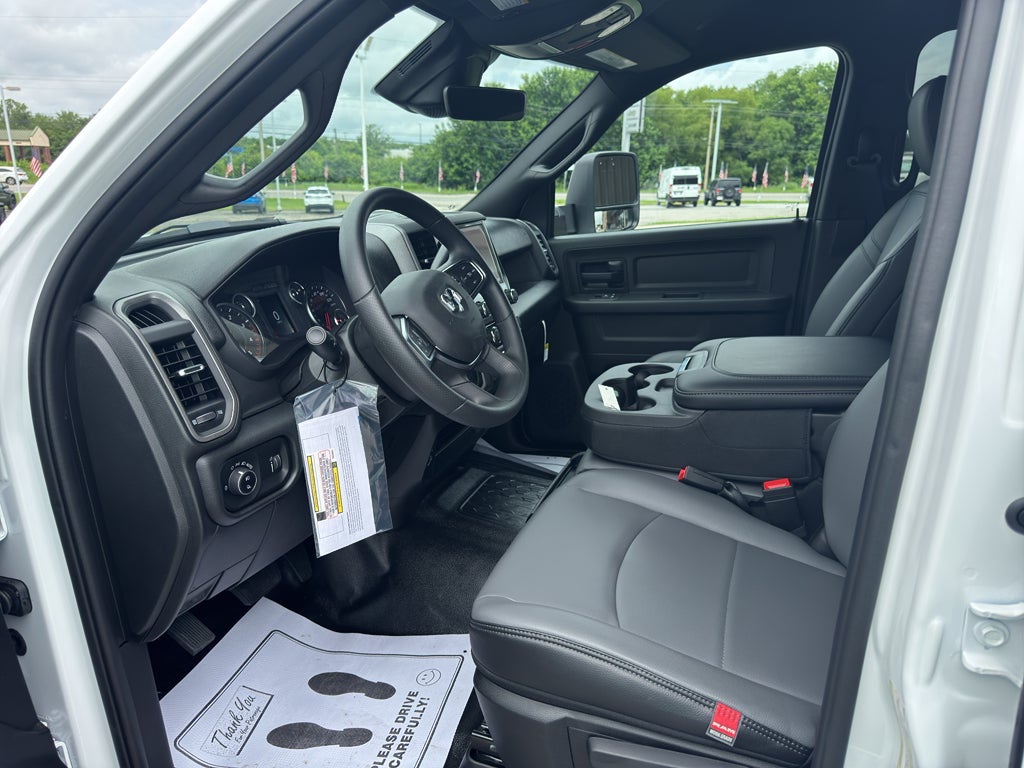 2025 RAM Ram 3500 Chassis Cab Tradesman