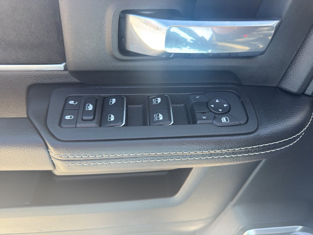 2026 RAM Ram 3500 Chassis Cab Laramie