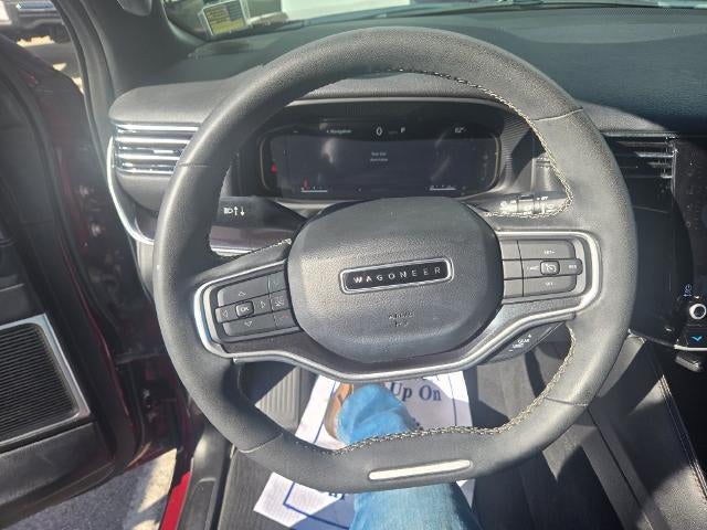 2024 Jeep Wagoneer Base