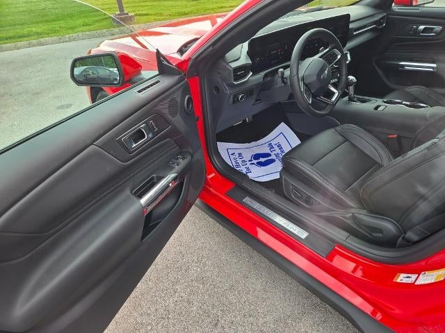 2025 Ford Mustang GT Premium Fastback