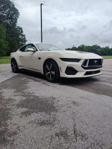 2025 Ford Mustang GT Premium Fastback