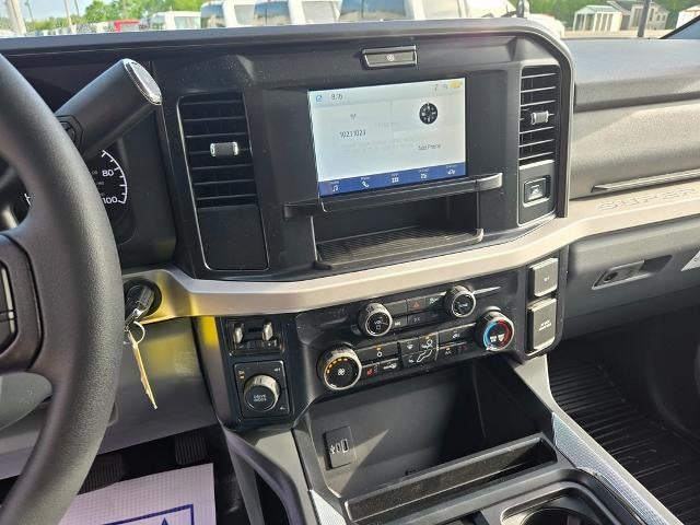 2025 Ford F-350SD F-350® XLT