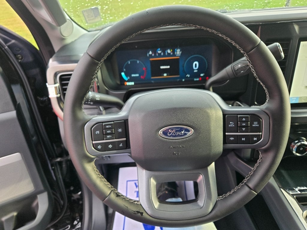 2025 Ford F-350SD F-350® LARIAT®