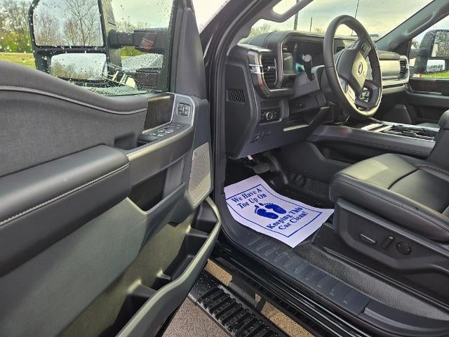 2025 Ford F-350SD F-350® LARIAT®