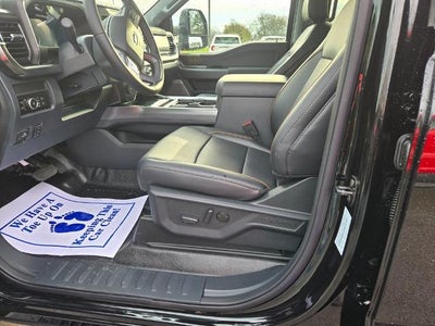 2025 Ford F-350SD F-350® LARIAT®