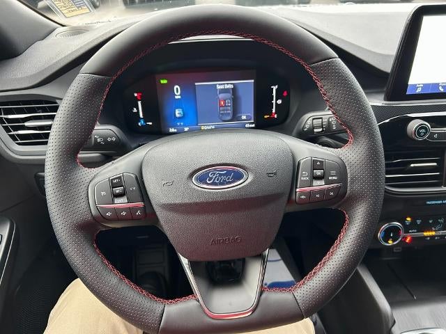 2025 Ford Escape Hybrid ST-Line