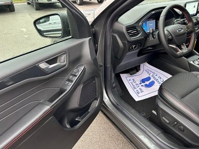 2025 Ford Escape Hybrid ST-Line