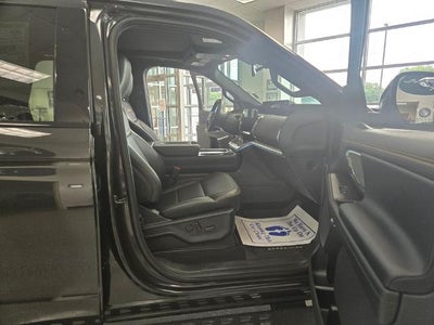 2027 Ford Expedition Max MAX Platinum