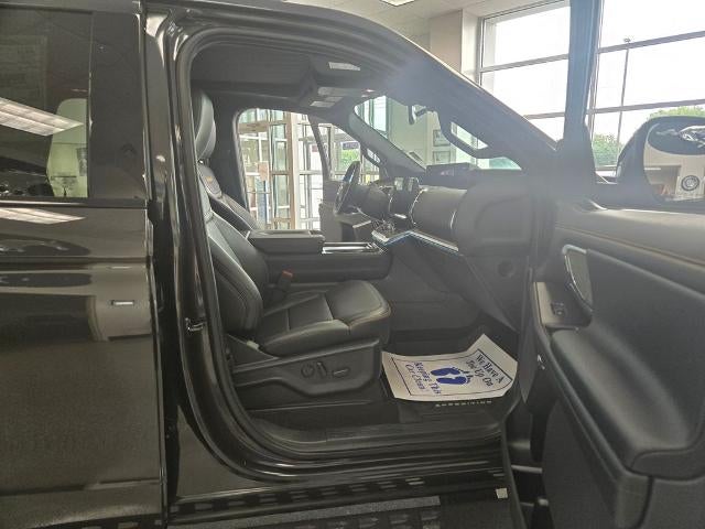 2027 Ford Expedition Max MAX Platinum