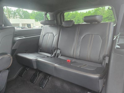 2023 Ford Expedition Max Platinum