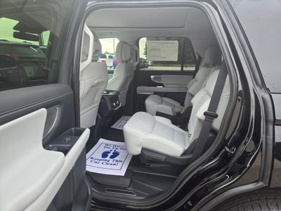 2027 Ford Expedition 4X4 PLATINUM