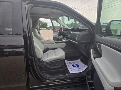 2027 Ford Expedition Platinum