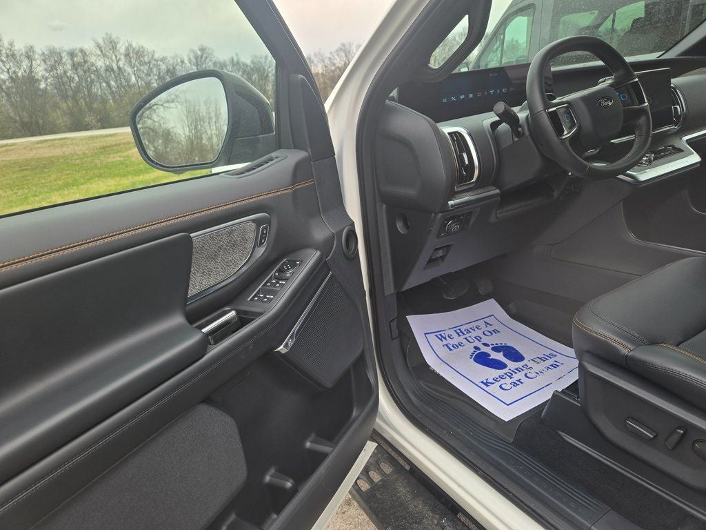 2026 Ford Expedition Tremor®