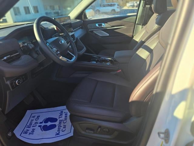 2026 Ford Explorer Platinum™