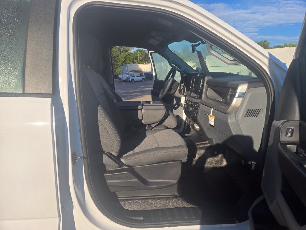 2027 Ford F-250SD F-250® XL