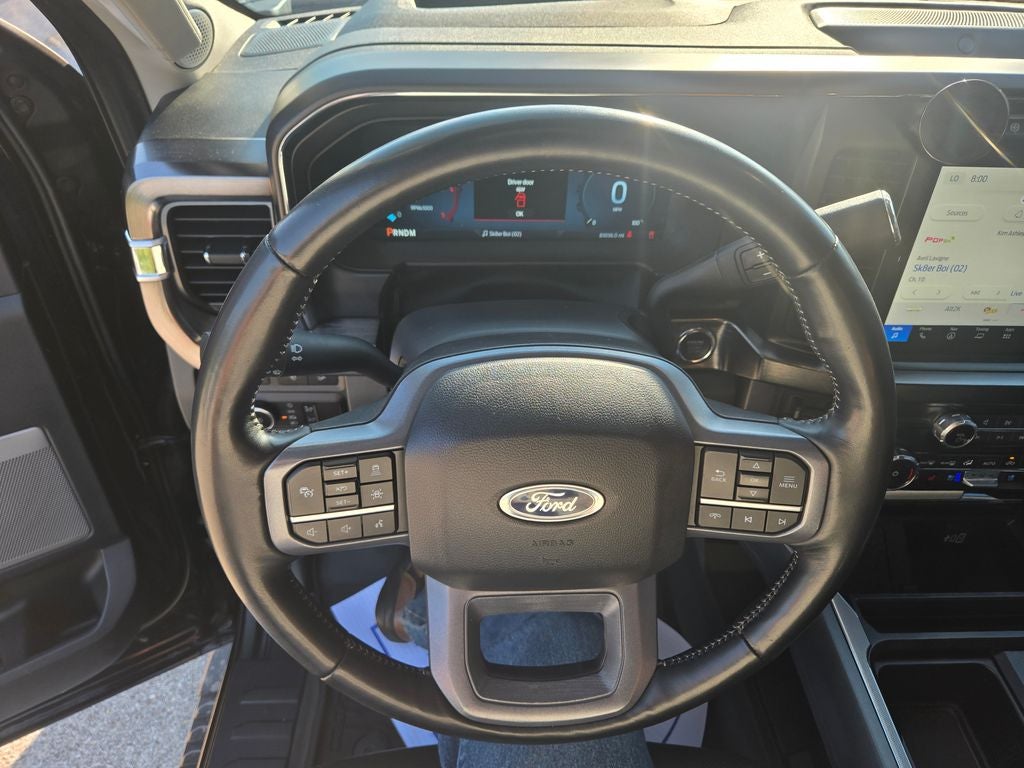 2023 Ford F-250SD Lariat