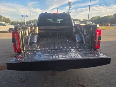 2027 Ford F-350SD F-350® Lariat®