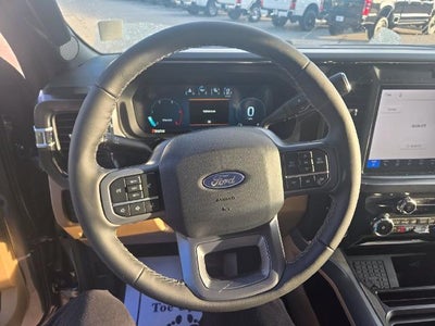 2027 Ford F-350SD F-350® Lariat®